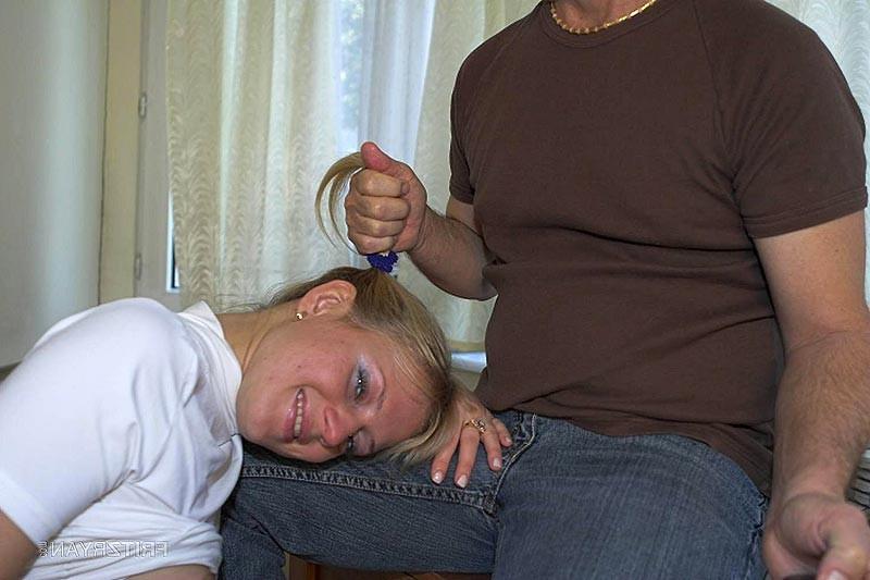 12P Cute first time teen in hot sexy poses