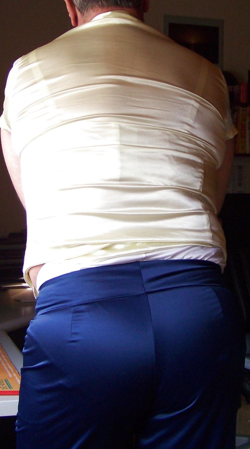 25P Satin Clothes