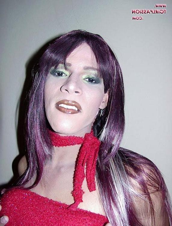 18P Dominican crossdresser teasing in sexy clubwear