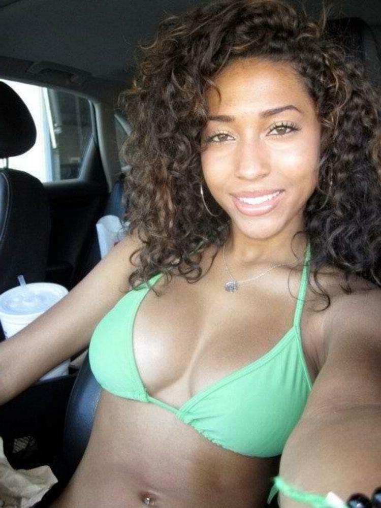 15P Black Teen Submit - Black teen gfs are posing and fucking gallery 14