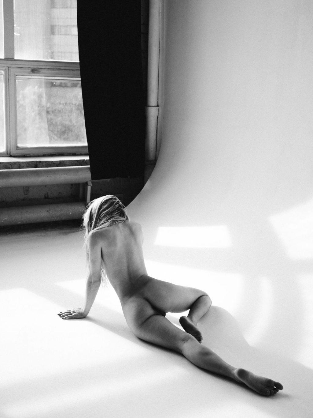 10P Alexandra Smelova Nude