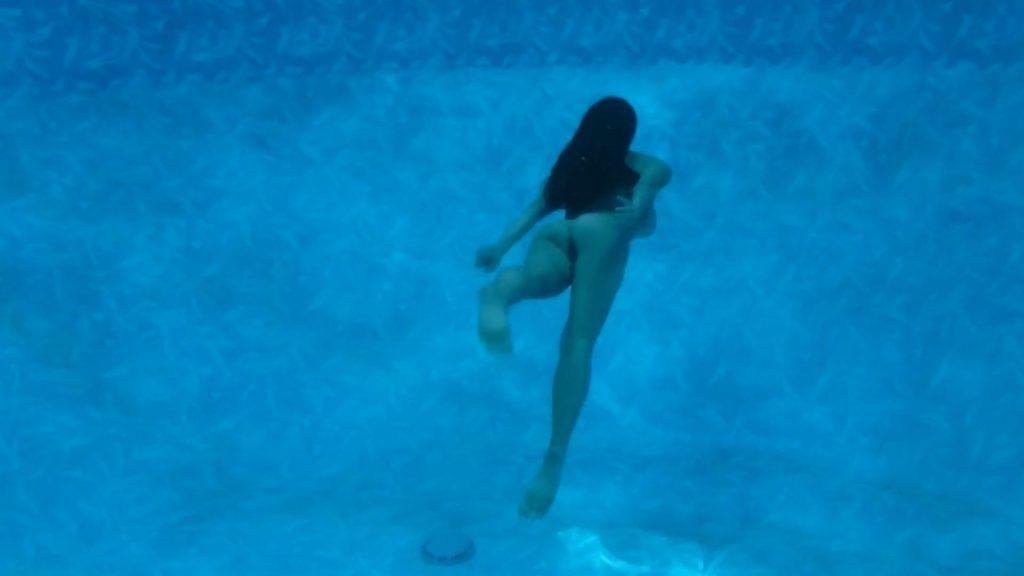 25P Alex Hanson Nude
