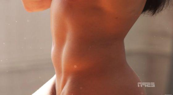 8P Aly Raisman Nude photoset