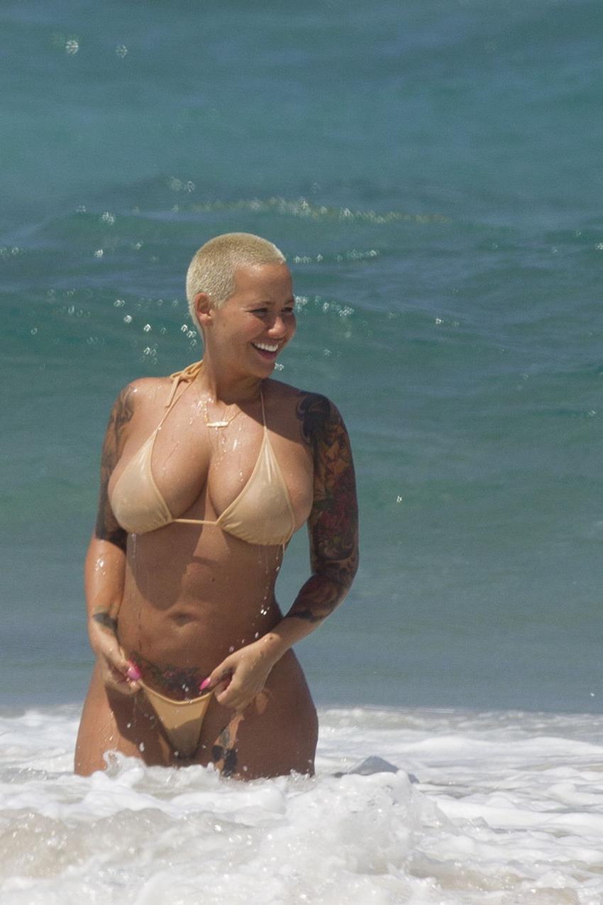 19P Amber Rose nude photos