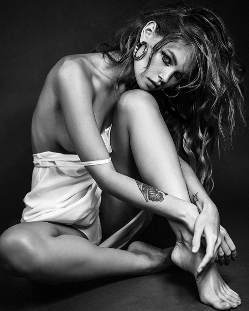 8P Anastasiya Scheglova Nude