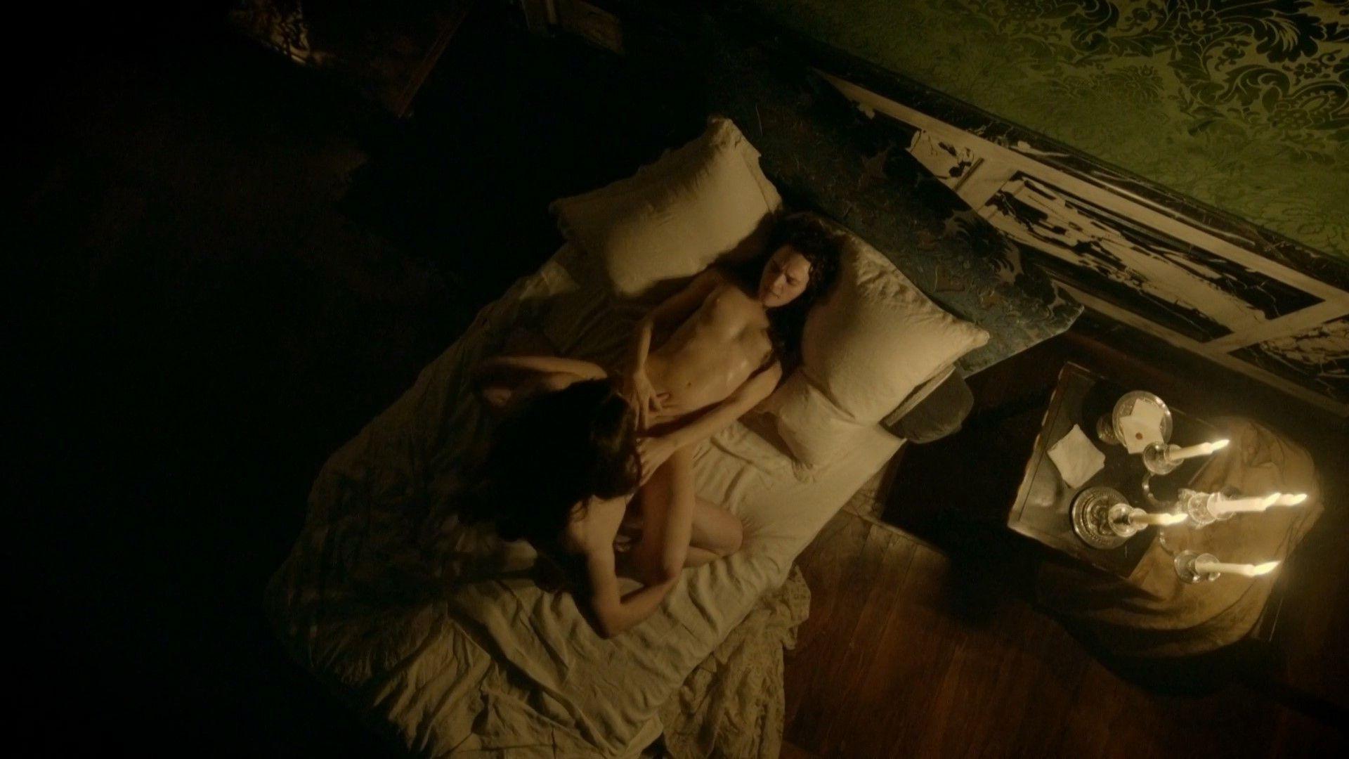 5P Anna Brewster Nude Photos