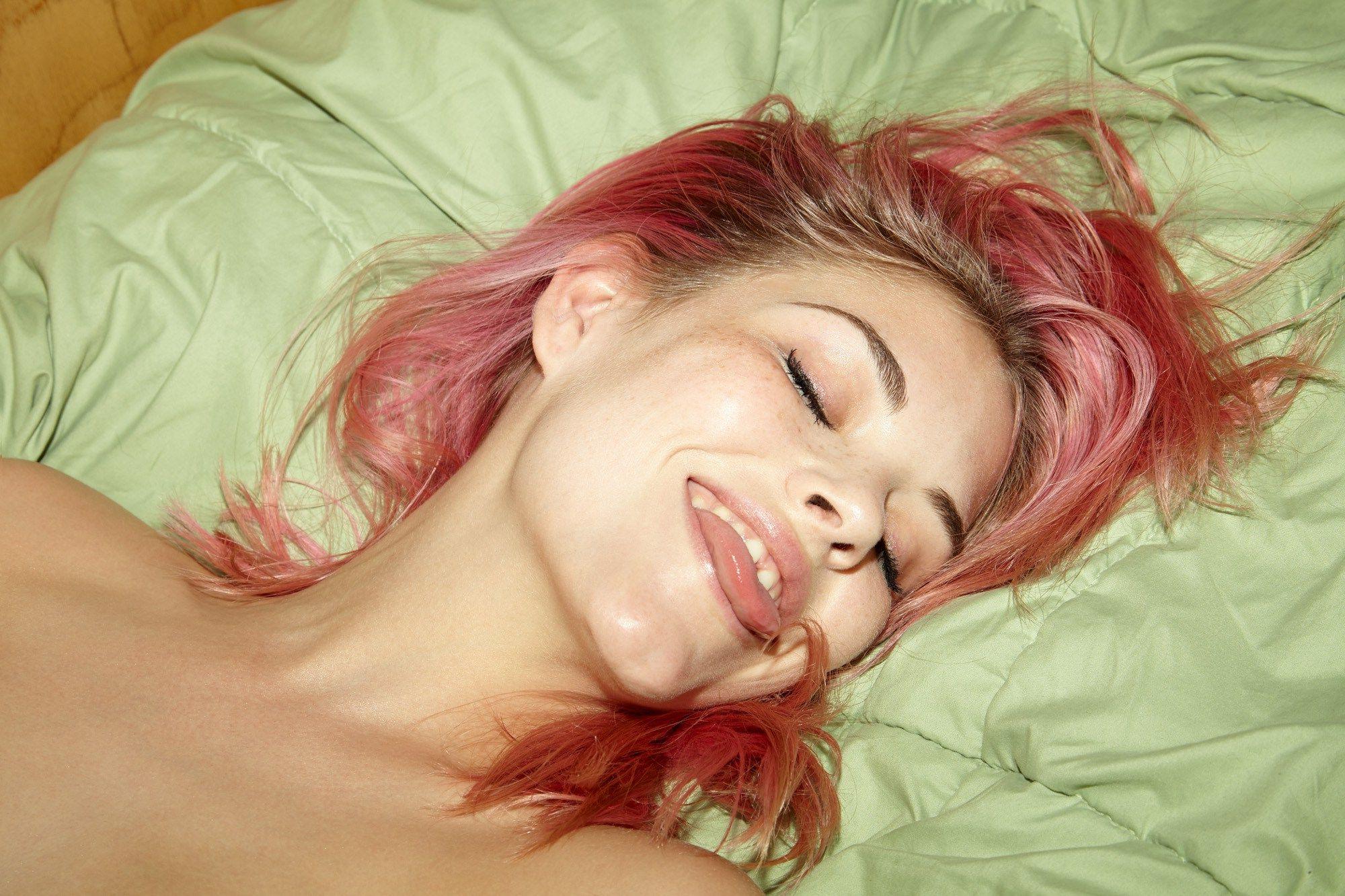 9P Ashley Smith Nude Photos