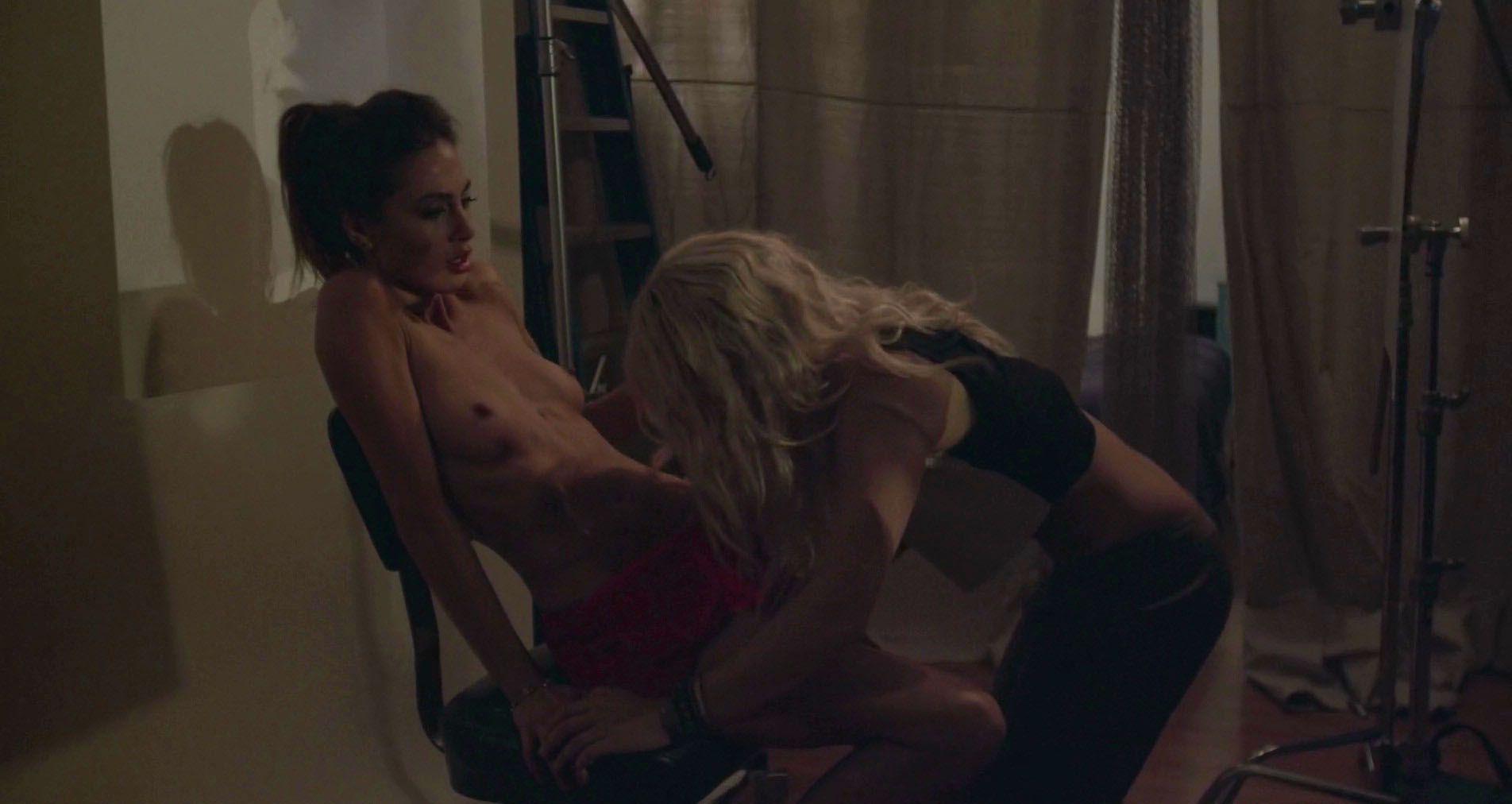 8P Nude Photos of Briana Evigan and Roxy Olin