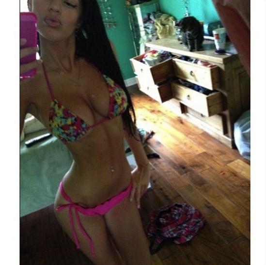 25P Brianna Stone Nude
