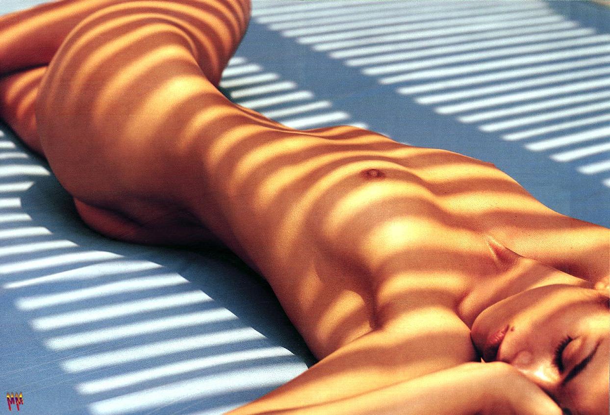 13P Cindy Crawford nude Photos (New + Old)