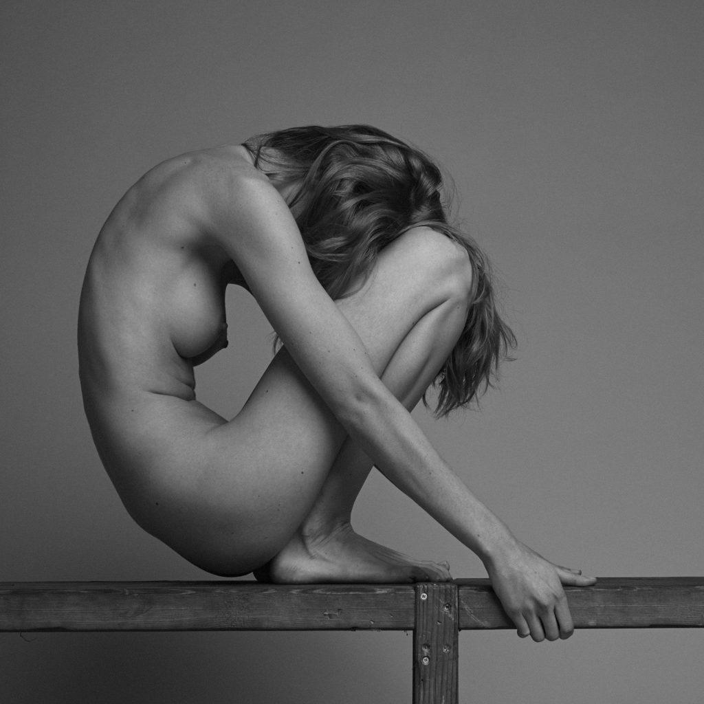 12P Clara Settje Nude
