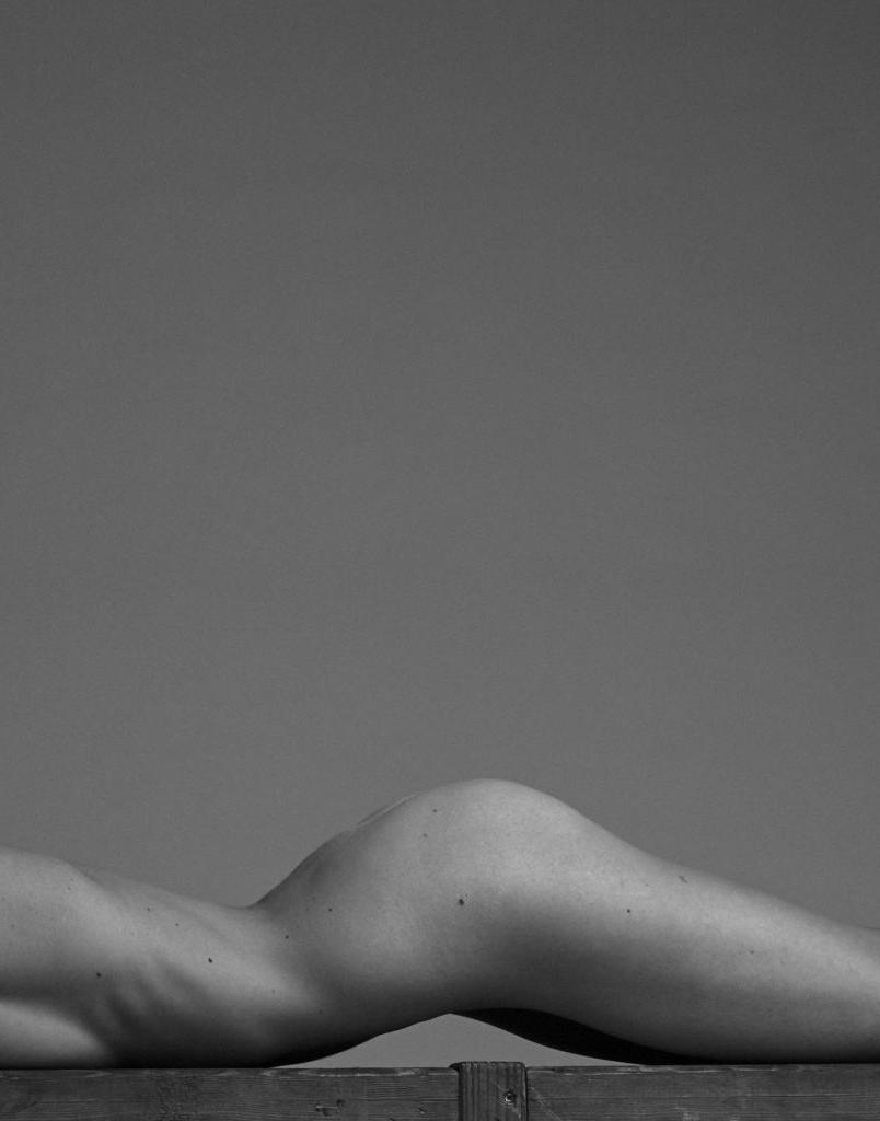 12P Clara Settje Nude