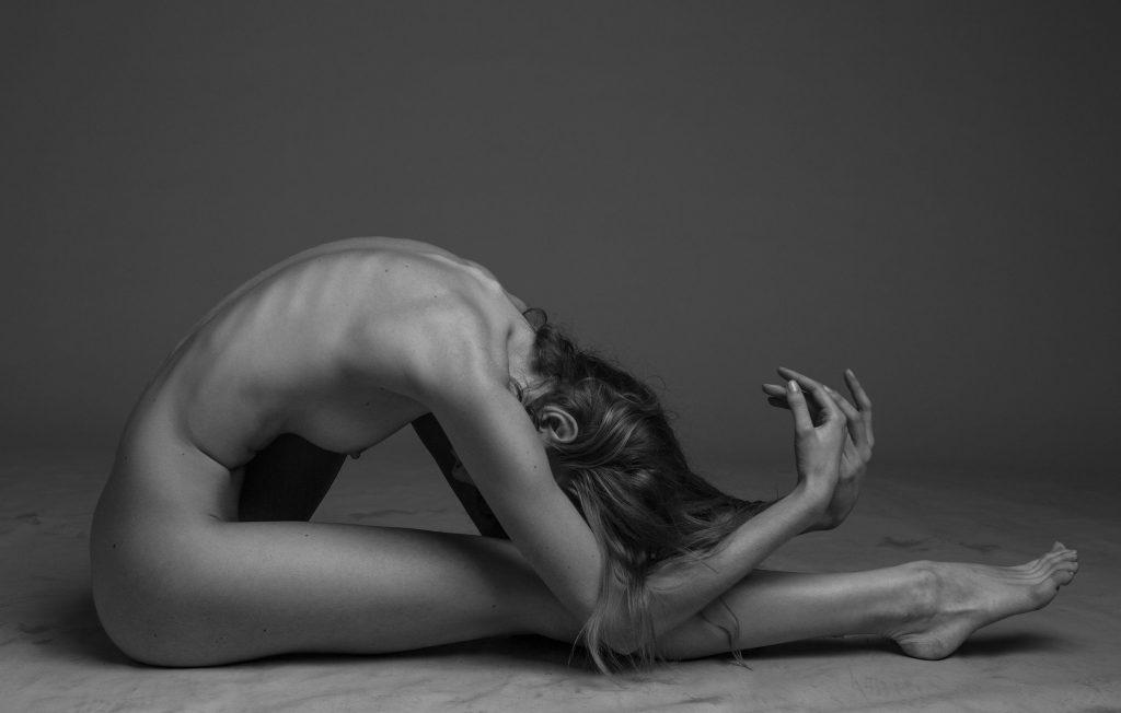 12P Clara Settje Nude
