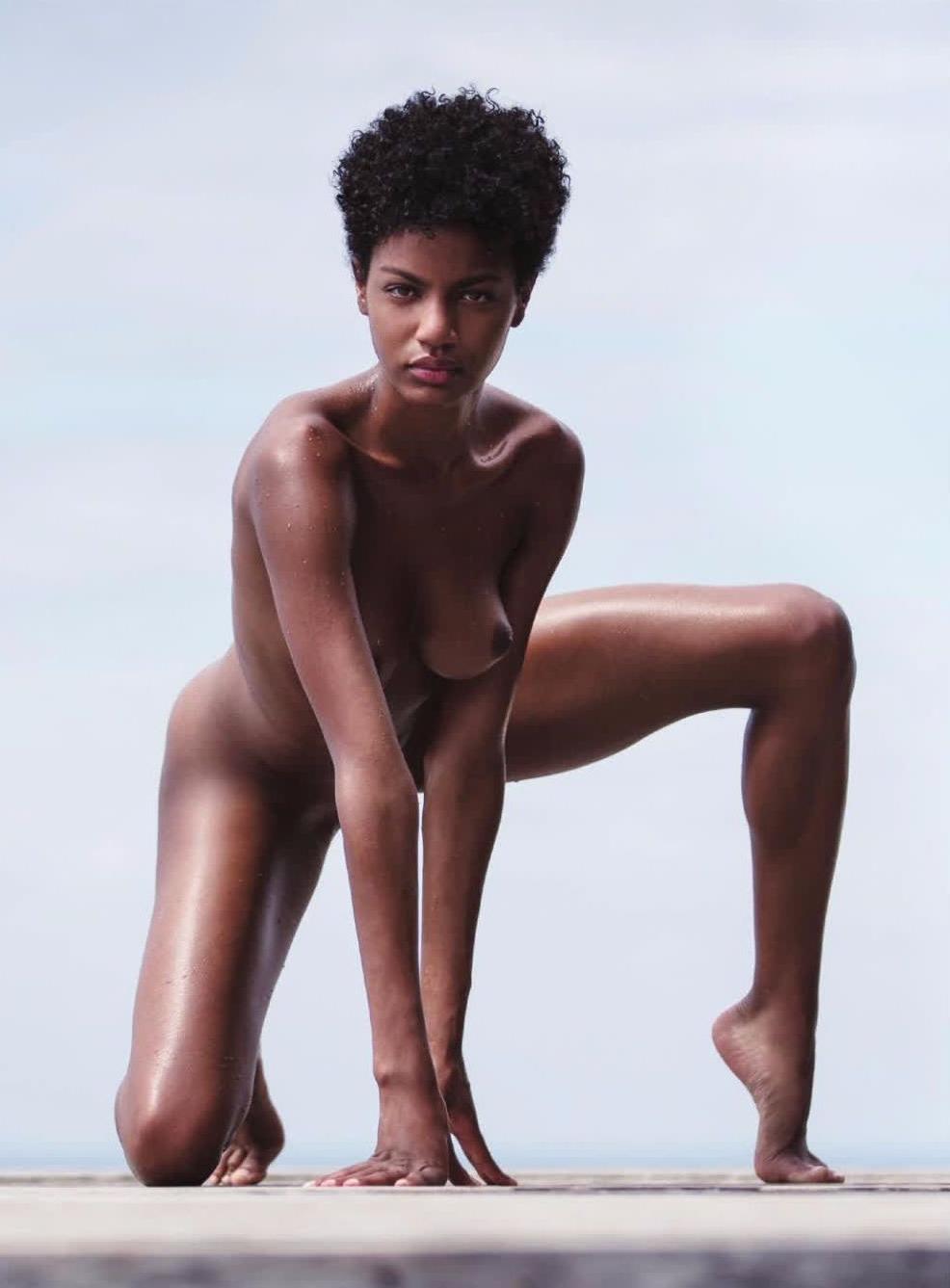 4P Ebonee Davis Nude