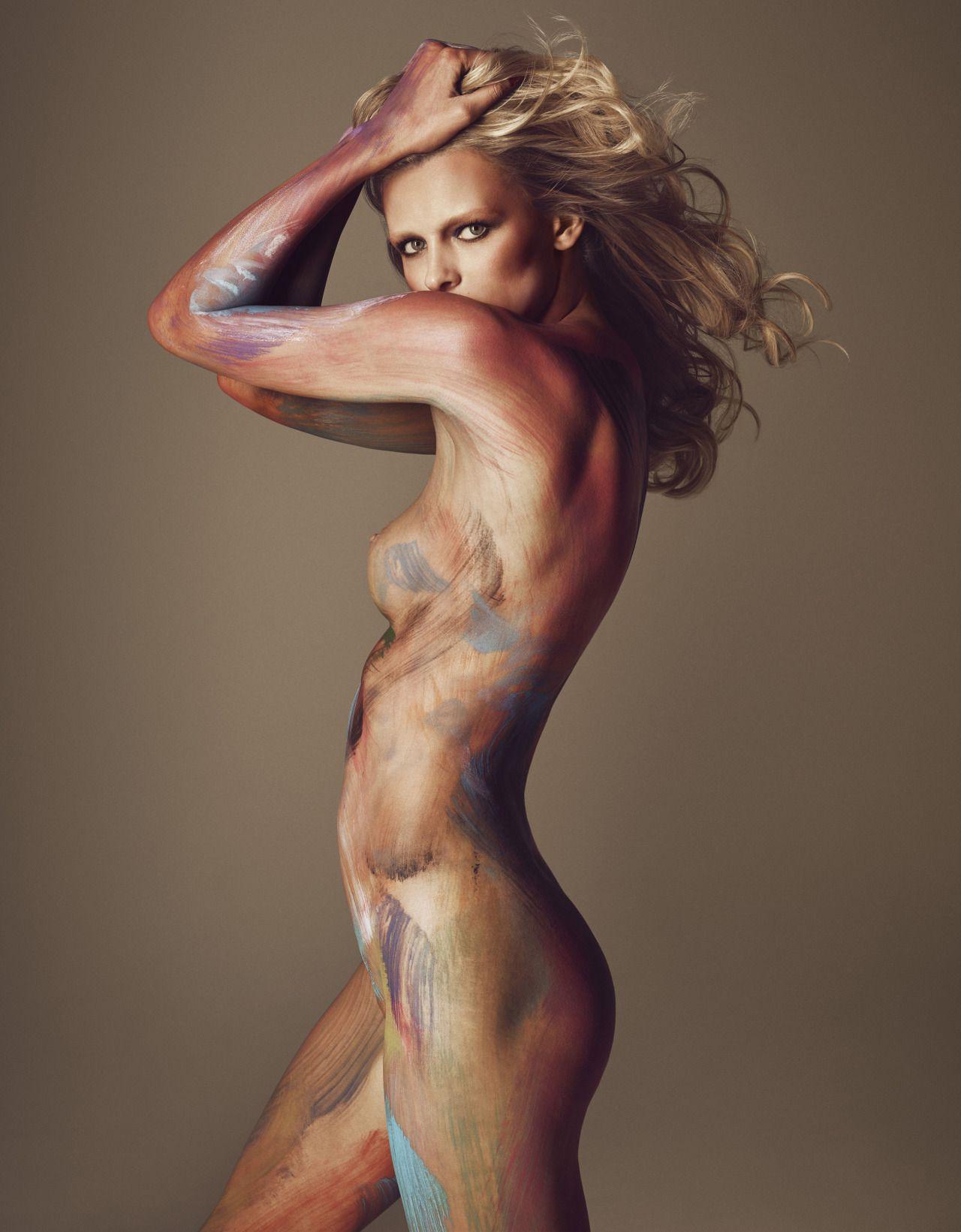 4P Edita Vilkeviciute Nude Photos