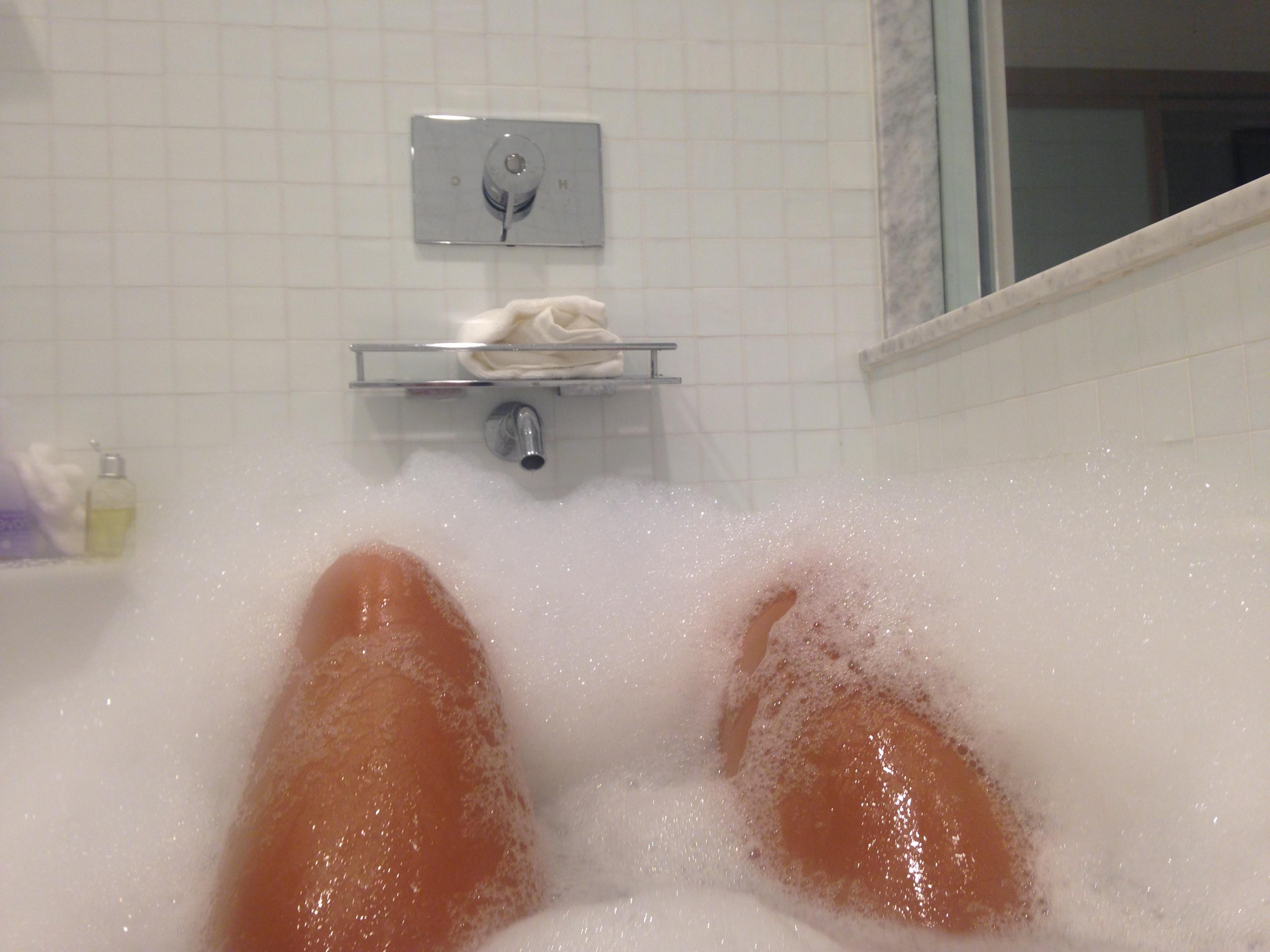 25P Emily Ratjkowski on hacked photos nude