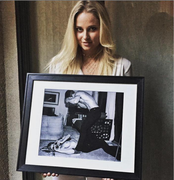 25P Genevieve Morton nude pics