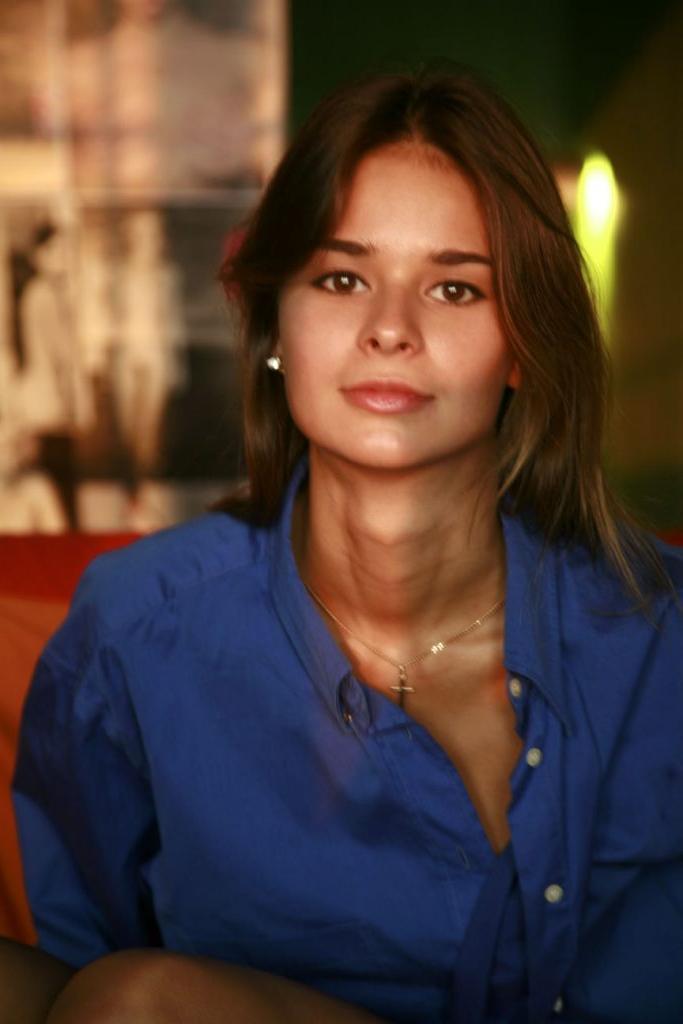 25P Irina Vodolazova Nude
