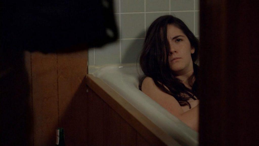 18P Isabelle Fuhrman Nude