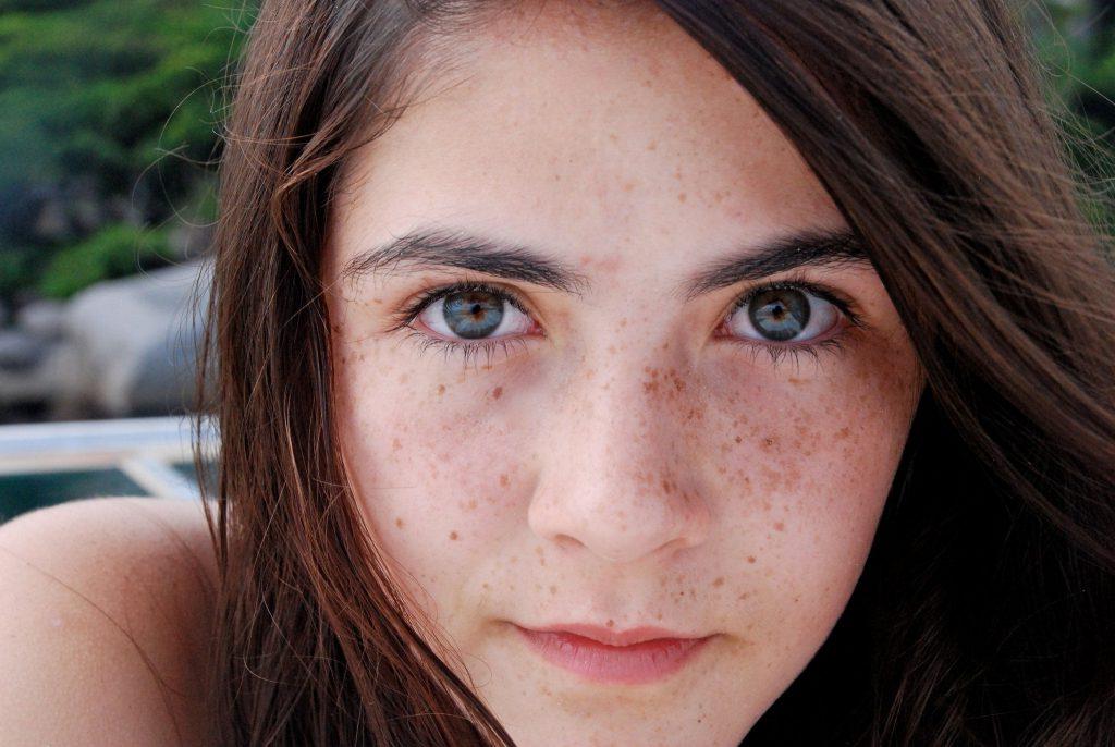 18P Isabelle Fuhrman Nude