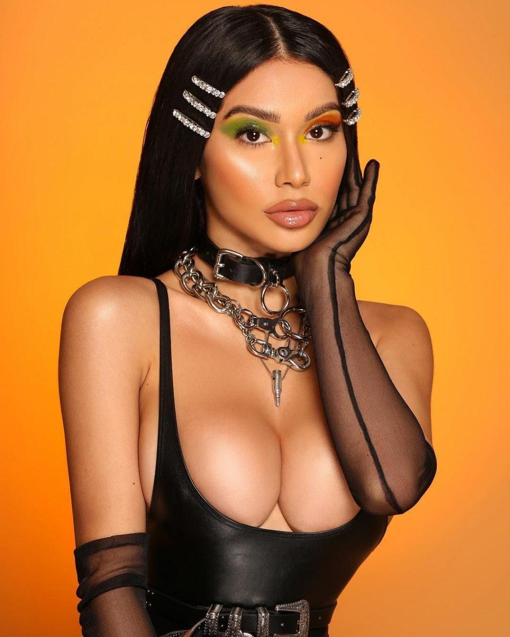 25P Janet Guzman Nude
