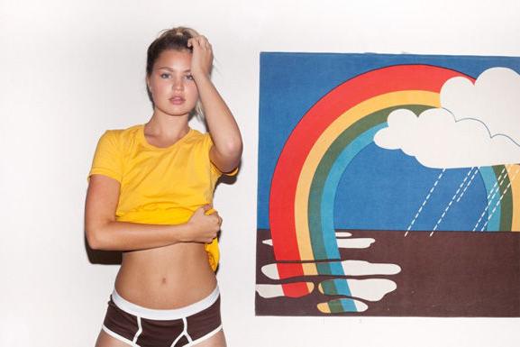 25P Jennifer Akerman Nude