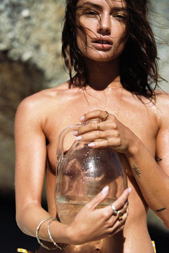 25P Jessica Lee Buchanan Nude