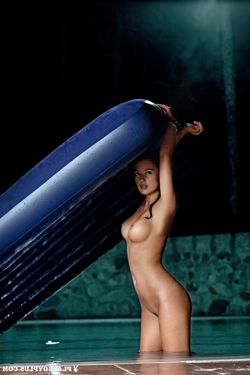8P Nude pics of Jevgenija Tischenko