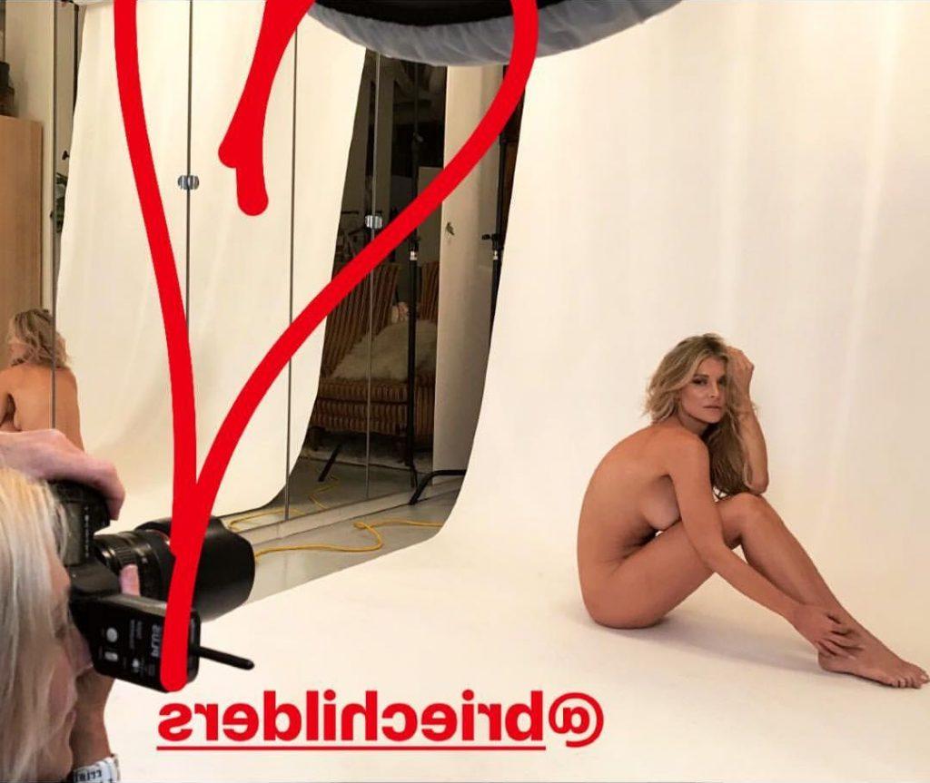 9P Joanna Krupa Nude