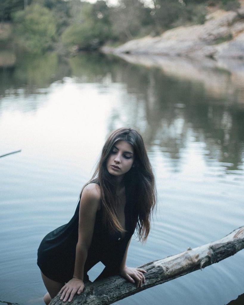 25P Judit Guerra Nude