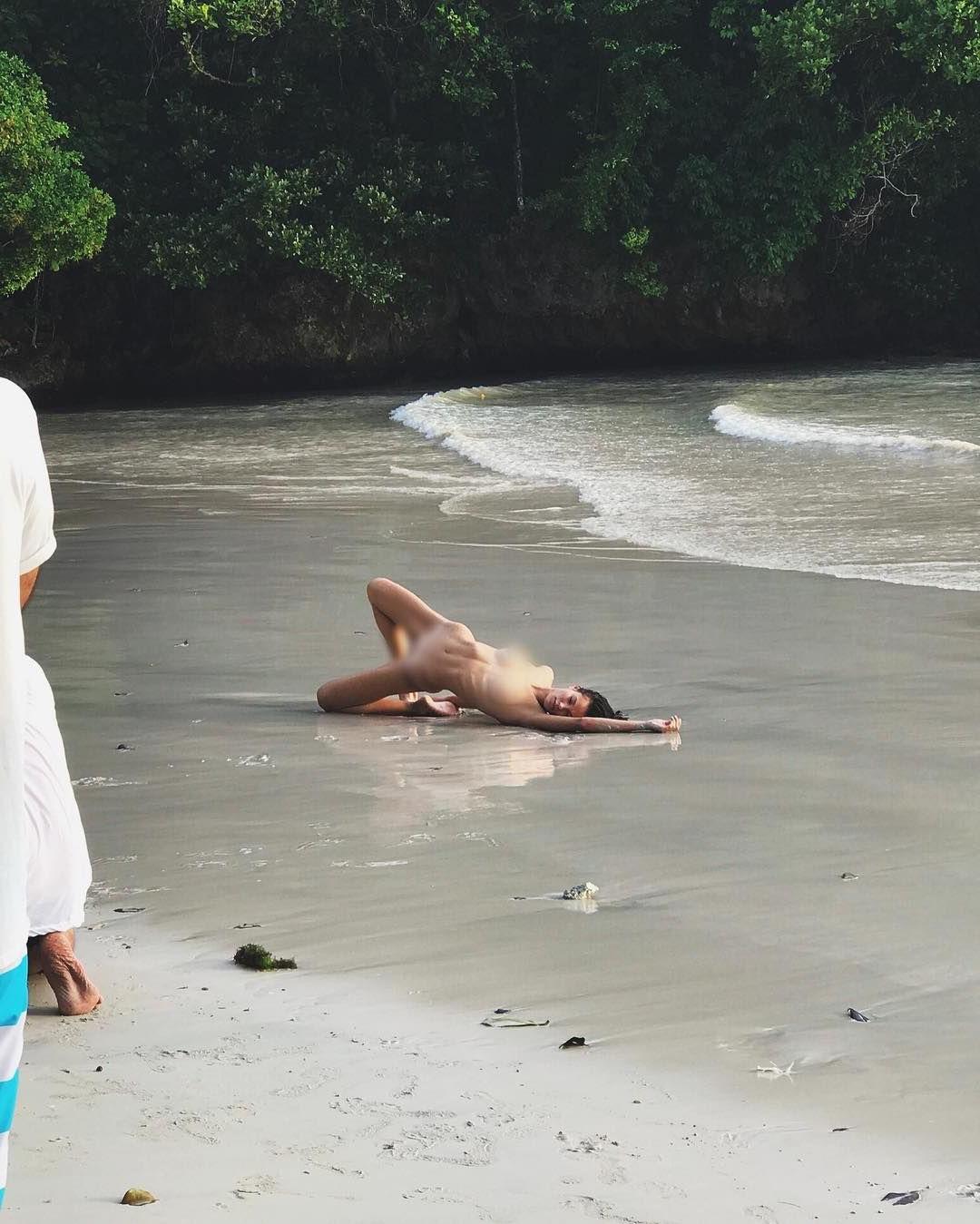 7P Nude Pics of Keilani Asmus