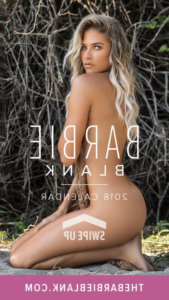 12P Kelly Kelly (WWE) Nude