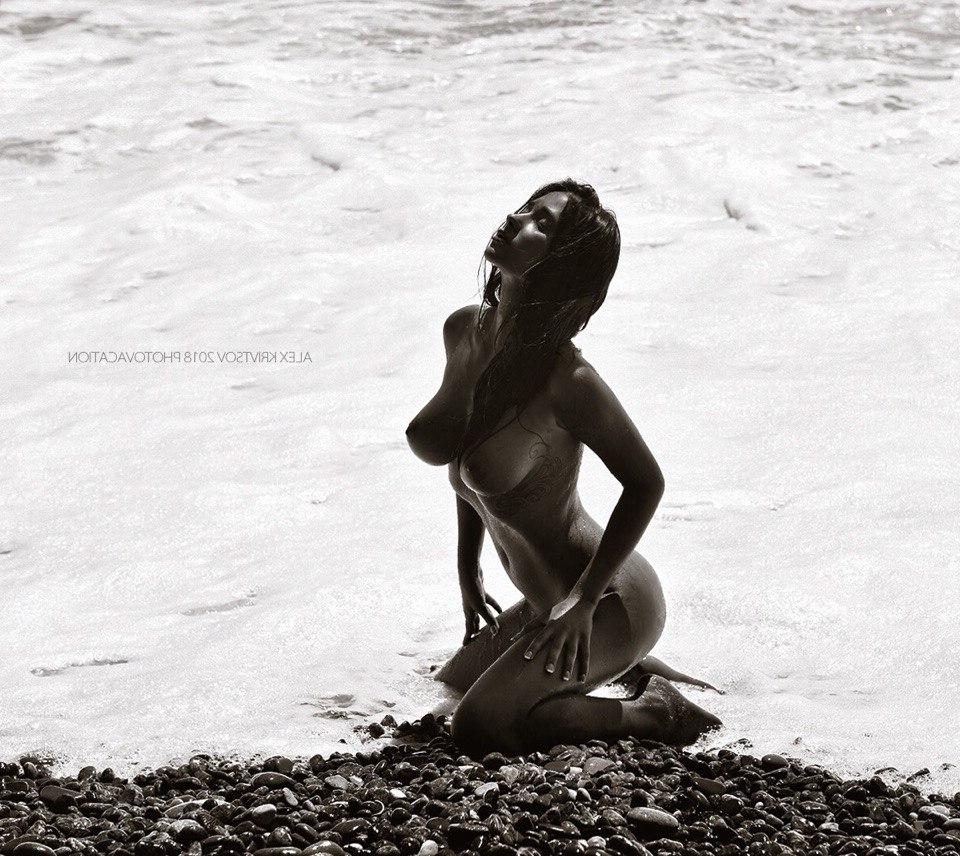 25P Kristina Shcherbinina Nude