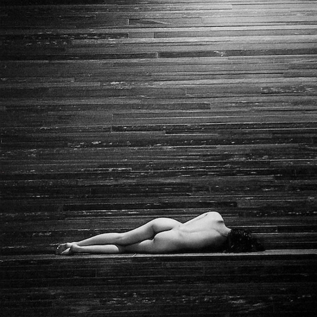 13P Laetitia Casta Nude
