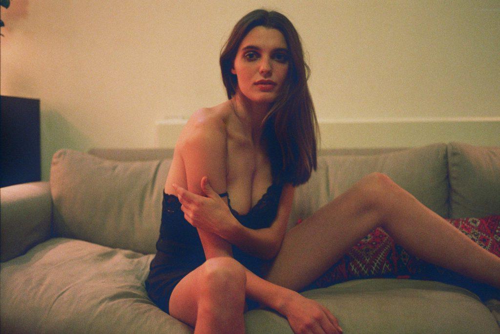 17P Lola McDonnell Nude