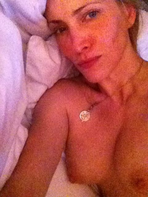 10P Lori Heuring nude