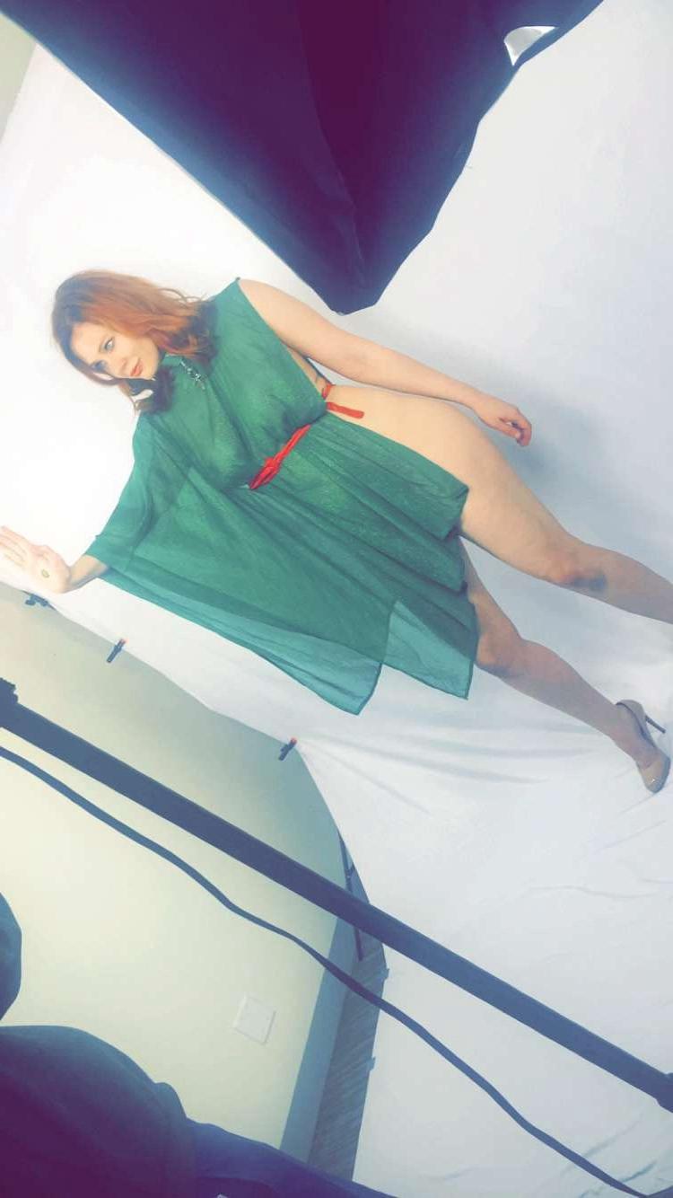 8P Maitland Ward Baxter Nude Photos