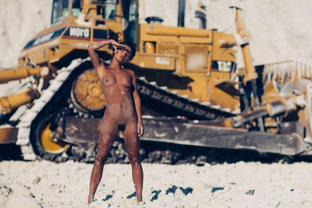 10P Marisa Papen Nude