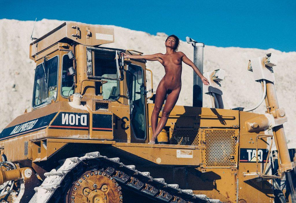 10P Marisa Papen Nude