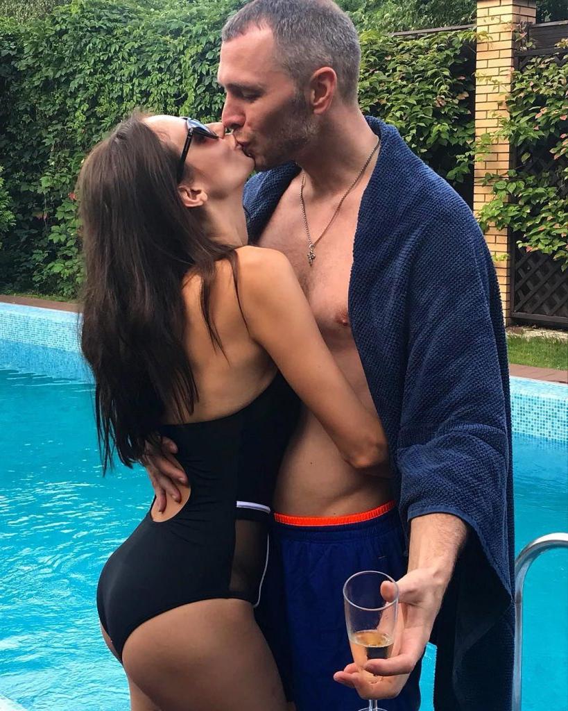 25P Mariya Tabak Nude