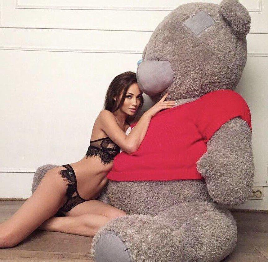 25P Mariya Tabak Nude