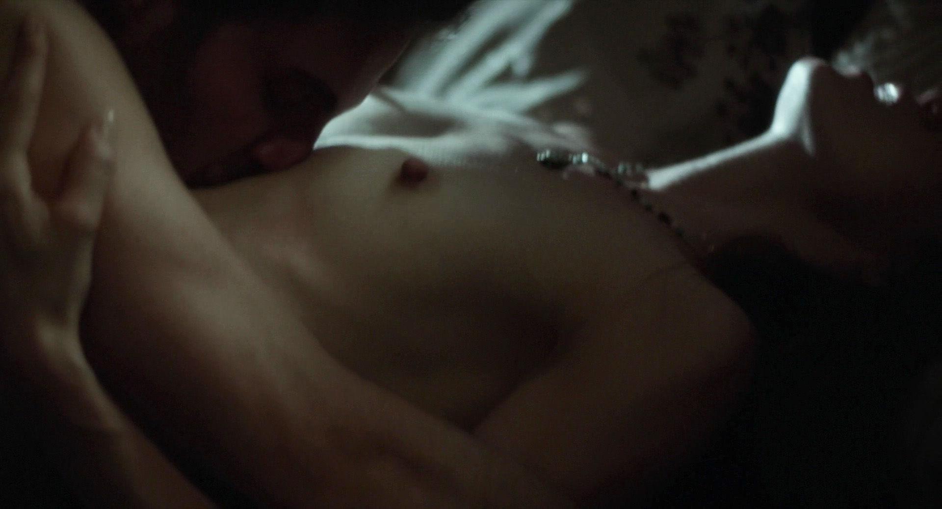 7P Michelle Monaghan Nude