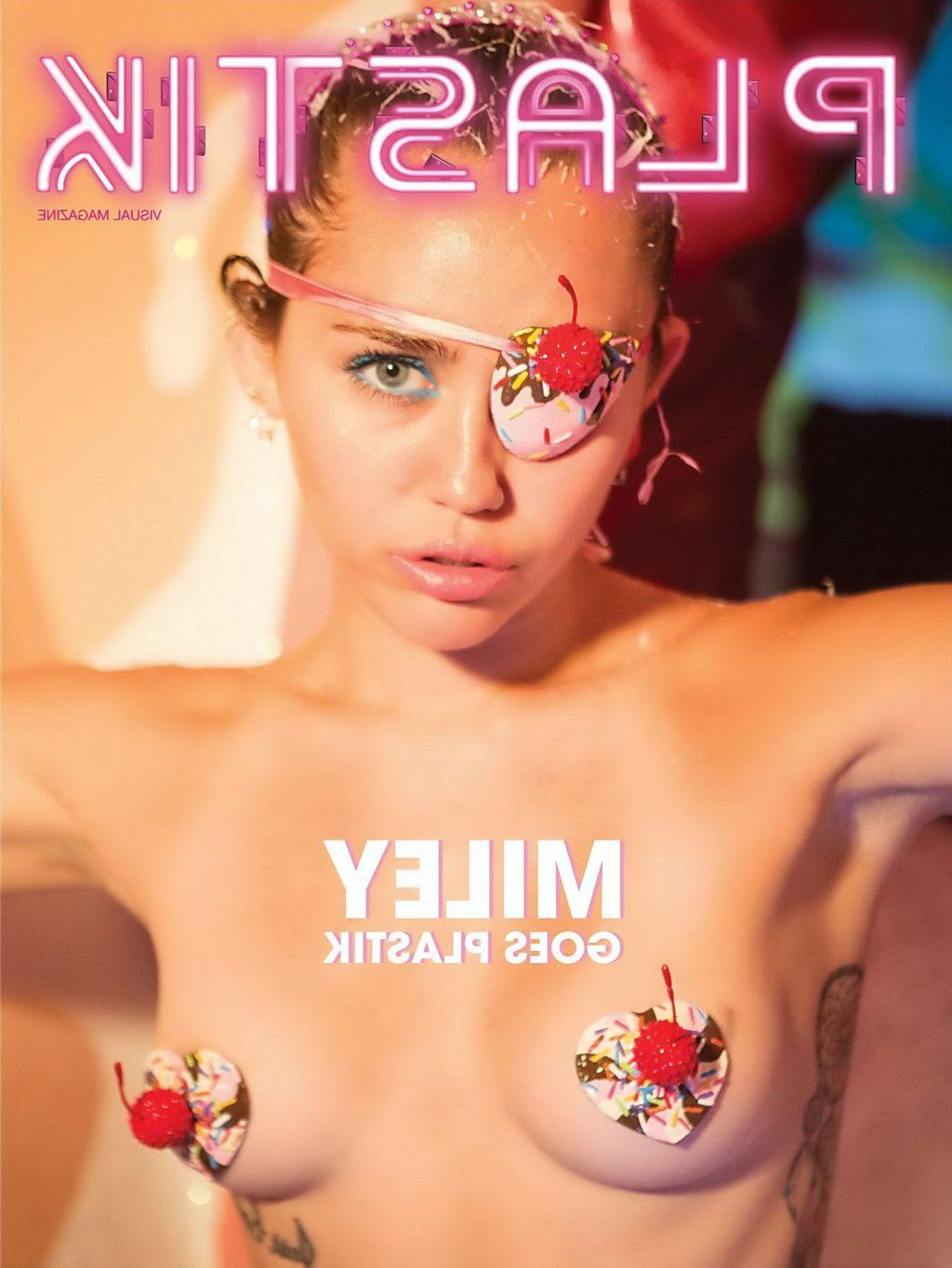 19P Miley Cyrus Nude