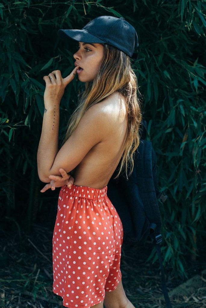 25P Mimi Elashiry Nude