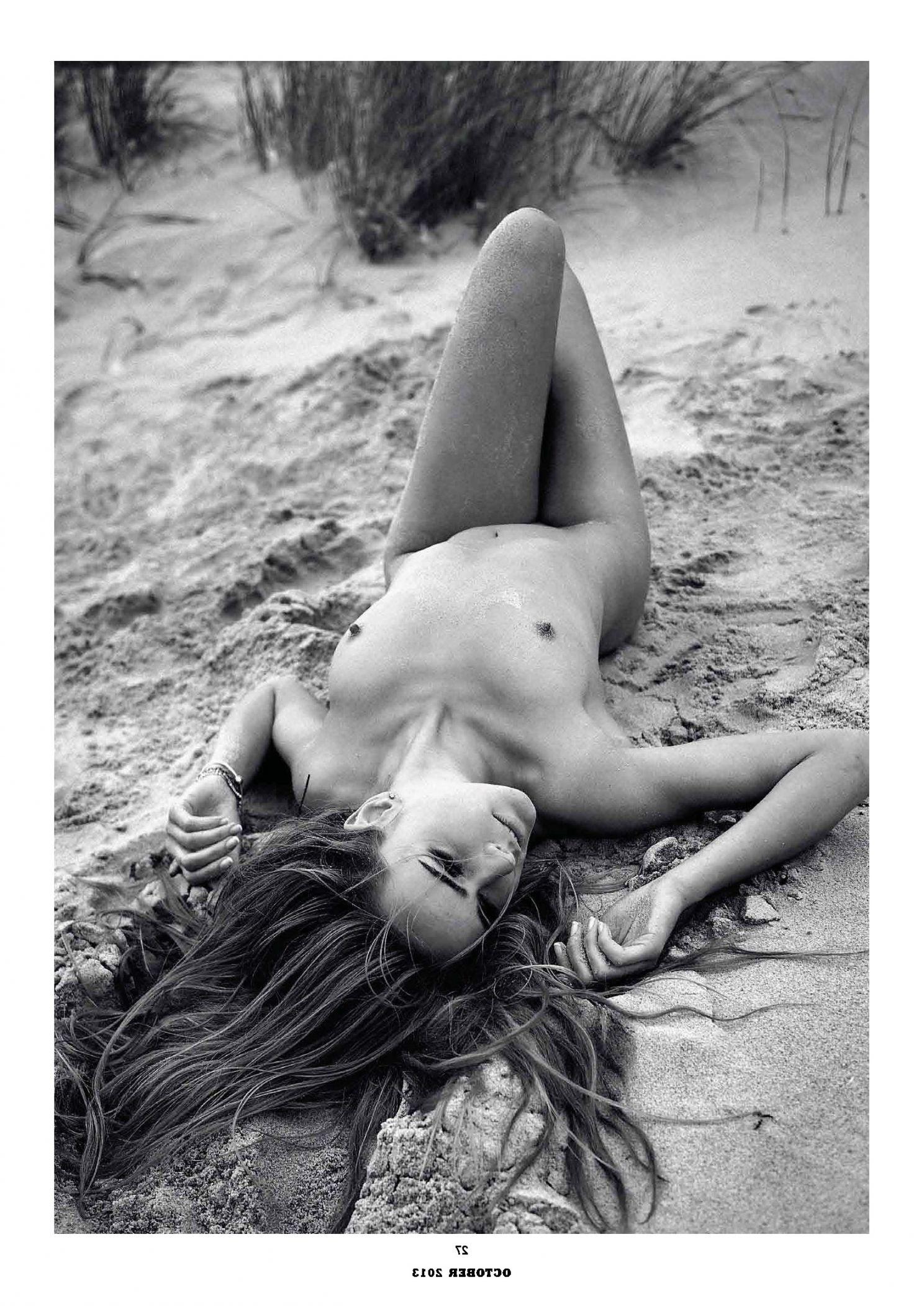 9P Monika Ordowska Nude