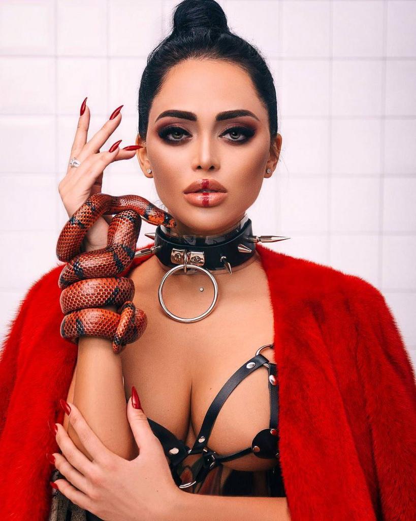 25P Nita Kuzmina Nude