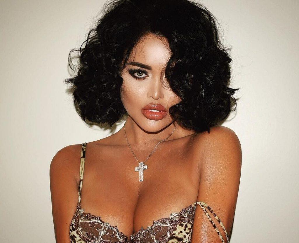 25P Nita Kuzmina Nude