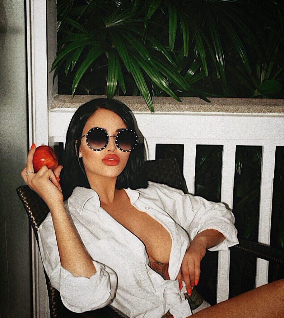 25P Nita Kuzmina Nude