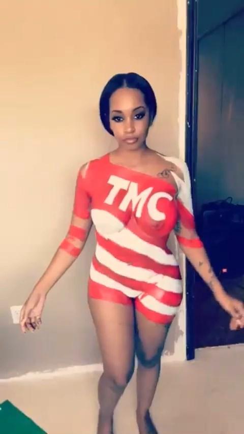 15P PHFame Nude