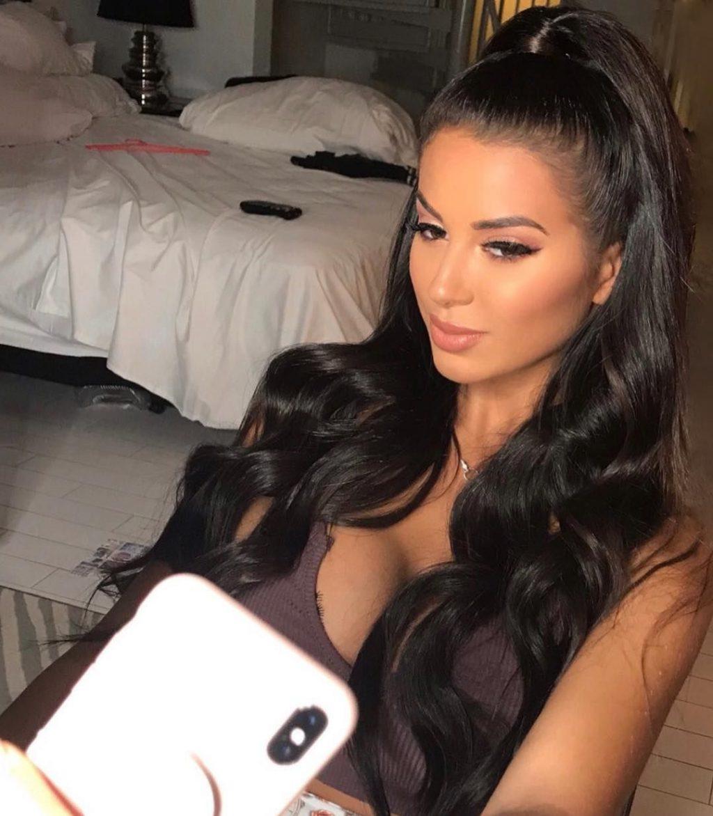 25P Rachel Bush Hot